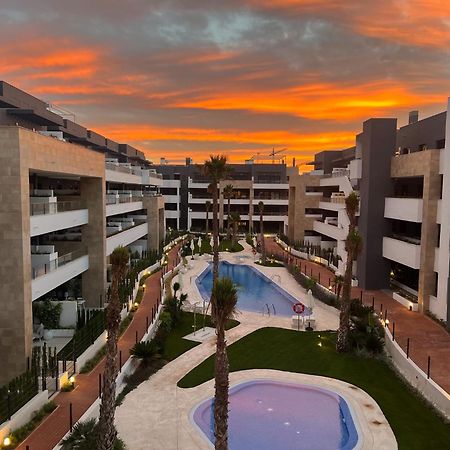 New - Flamenca Village - Fantastic Location! أوريويلا المظهر الخارجي الصورة
