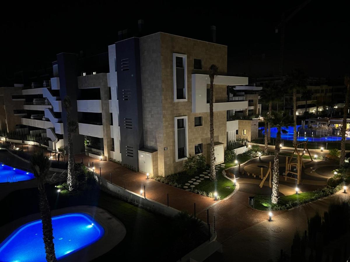 New - Flamenca Village - Fantastic Location! أوريويلا المظهر الخارجي الصورة